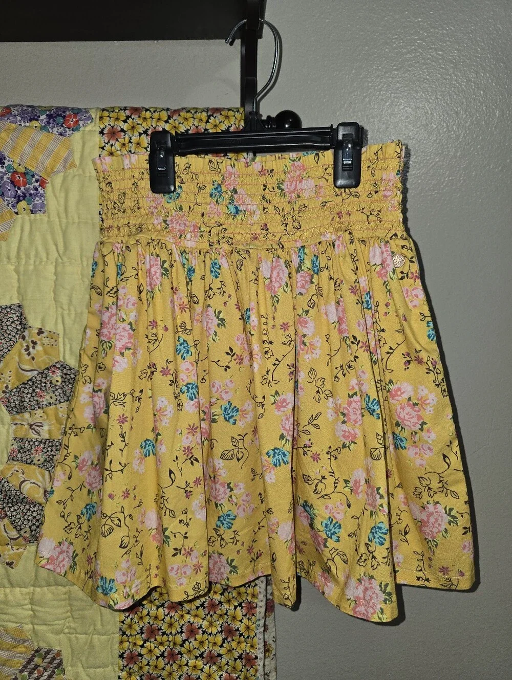 MATILDA JANE 435 Striped Coral & Brown Top with Yellow Floral Skirt SZ 10